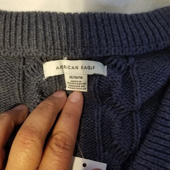 NWT American Eagle Sweater Vest Size M Color  Color Dark/Blue - Picture 5 of 6